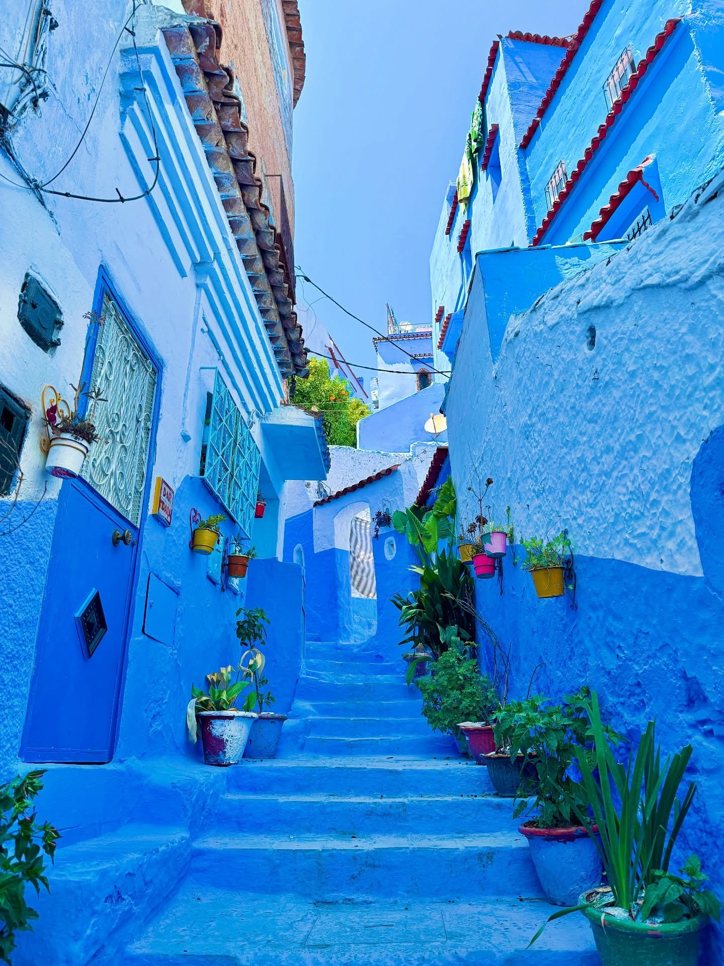 4 DAYS TOUR FROM CASABLANCA TO FES VIA CHEFCHAOUEN